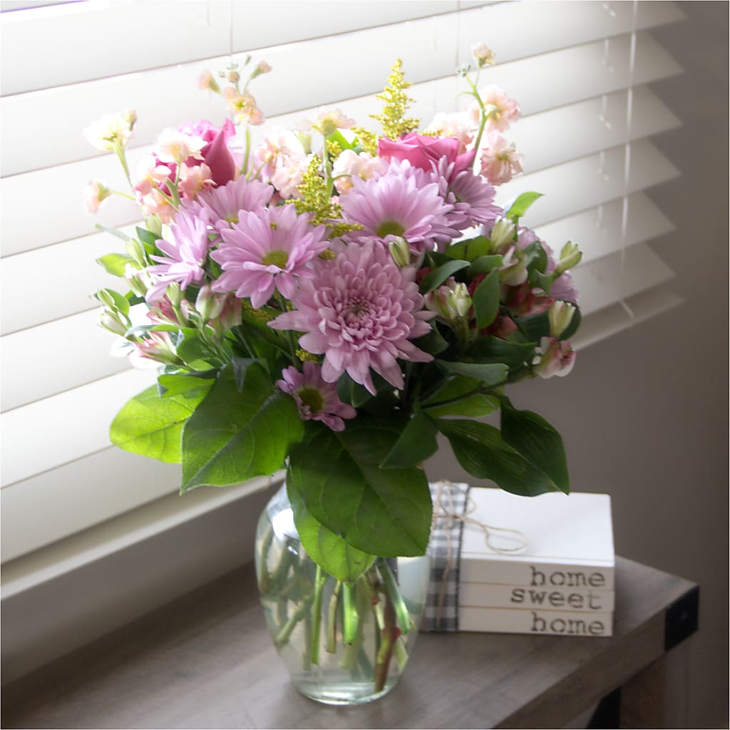 Pastel Tradition - A Florist Original – Floral Boutique, Lynnfield MA
