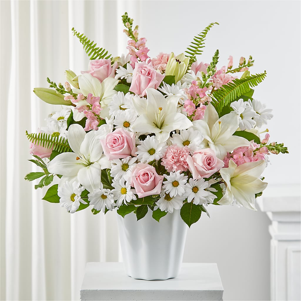 Soft Touch Tabletop Basket – Floral Boutique, Lynnfield MA