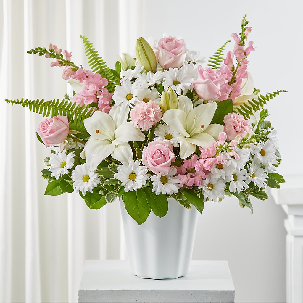 Soft Touch Tabletop Basket – Floral Boutique, Lynnfield MA
