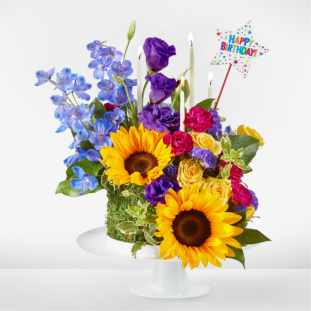 Star of the Day Floral Cake – Floral Boutique, Lynnfield MA