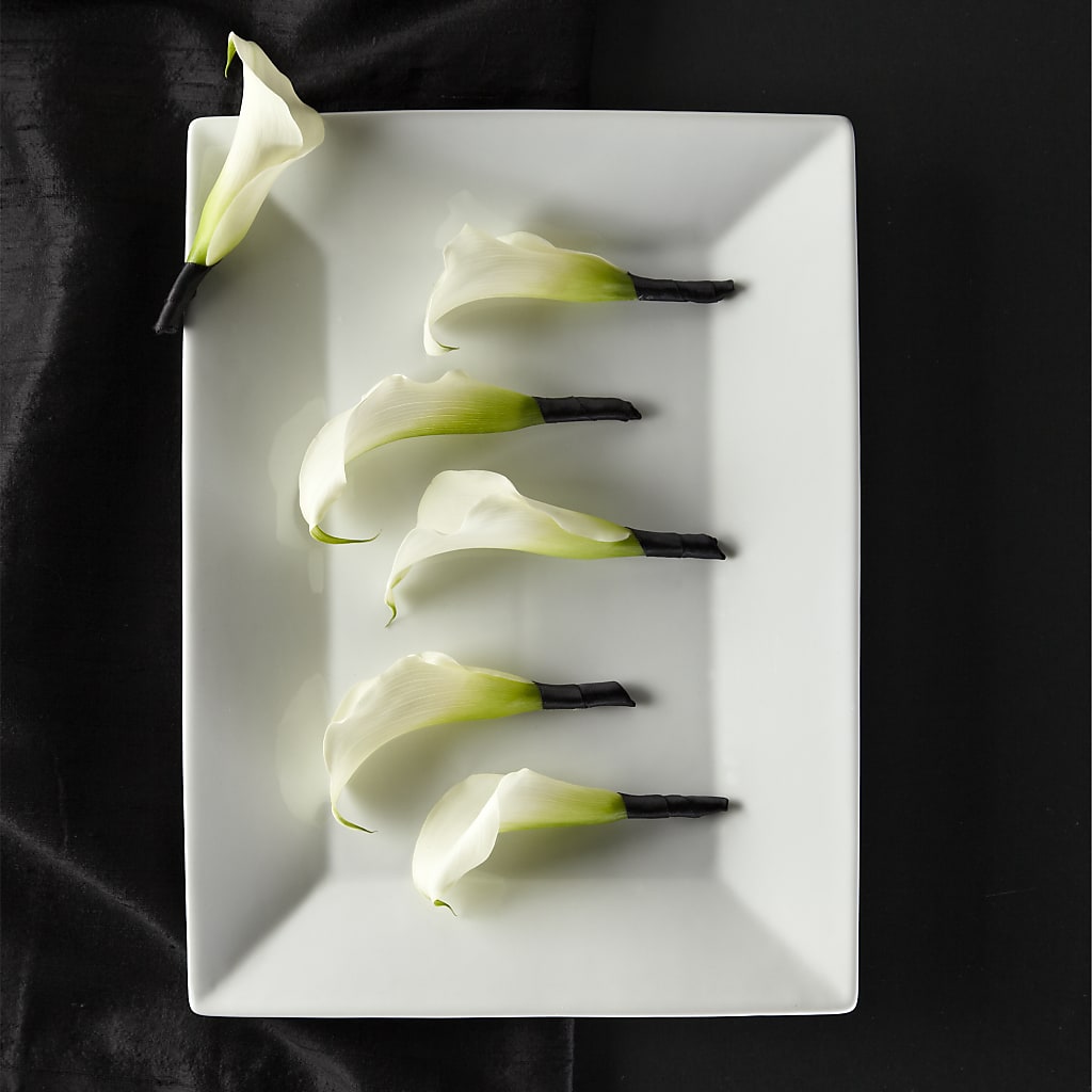 Calla Lily Promise Boutonniere – Floral Boutique, Lynnfield MA