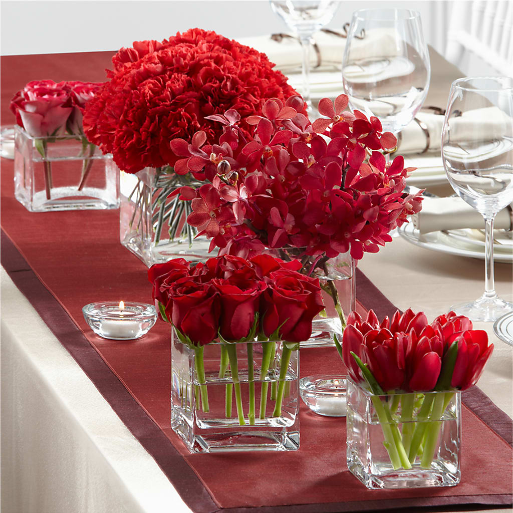 Modern Grace Centerpiece – Floral Boutique, Lynnfield MA