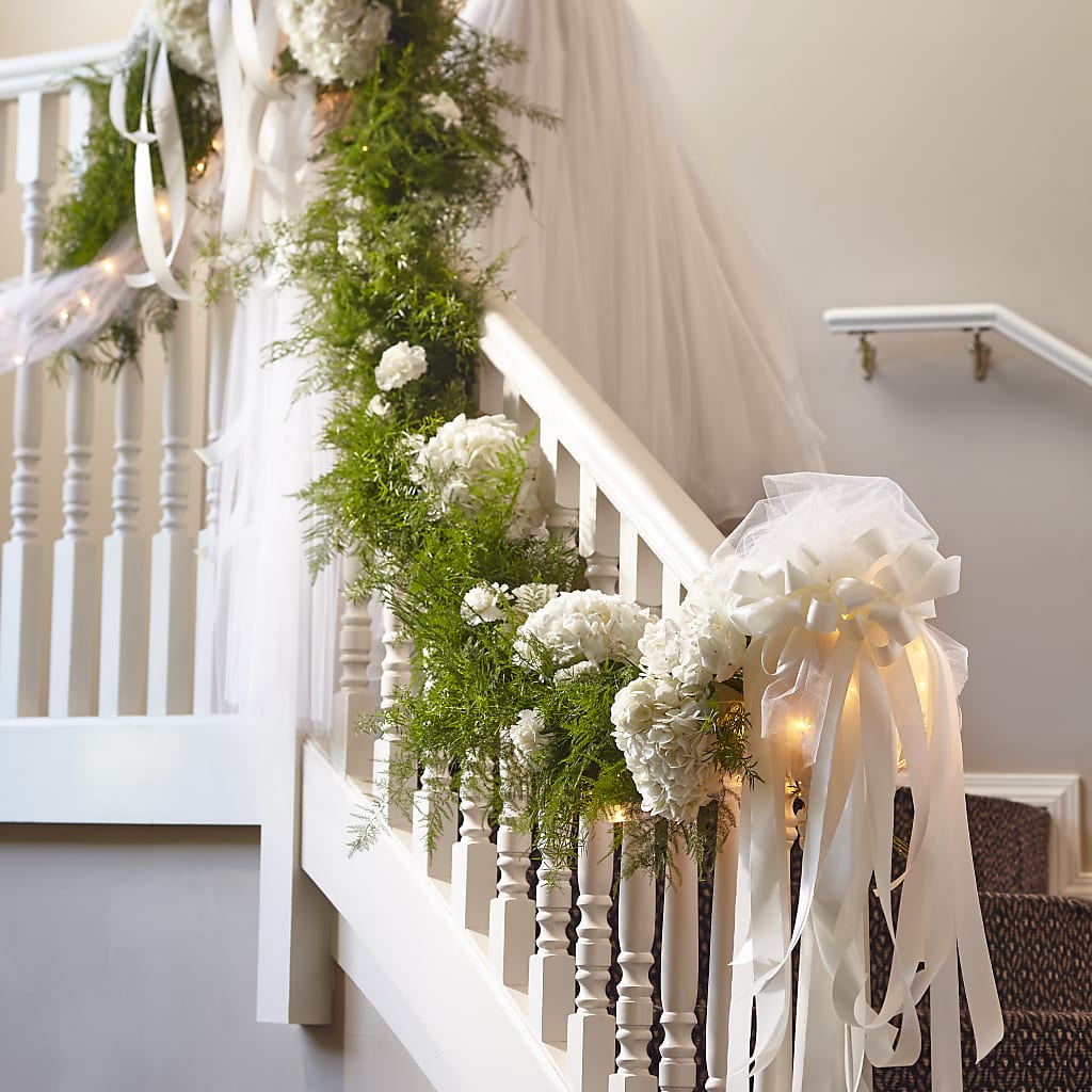Champagne Dreams Garland – Floral Boutique, Lynnfield MA