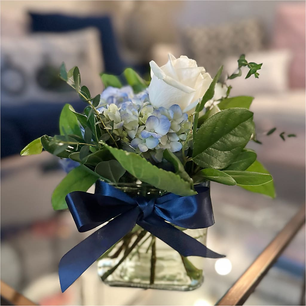 Sky Blue Delight Bouquet –  Floral Boutique, Lynnfield MA