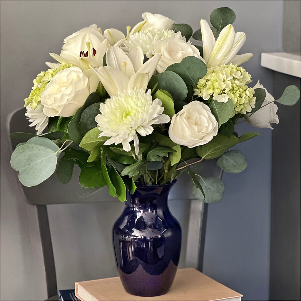 Snowy Dreams Bouquet –  Floral Boutique, Lynnfield MA