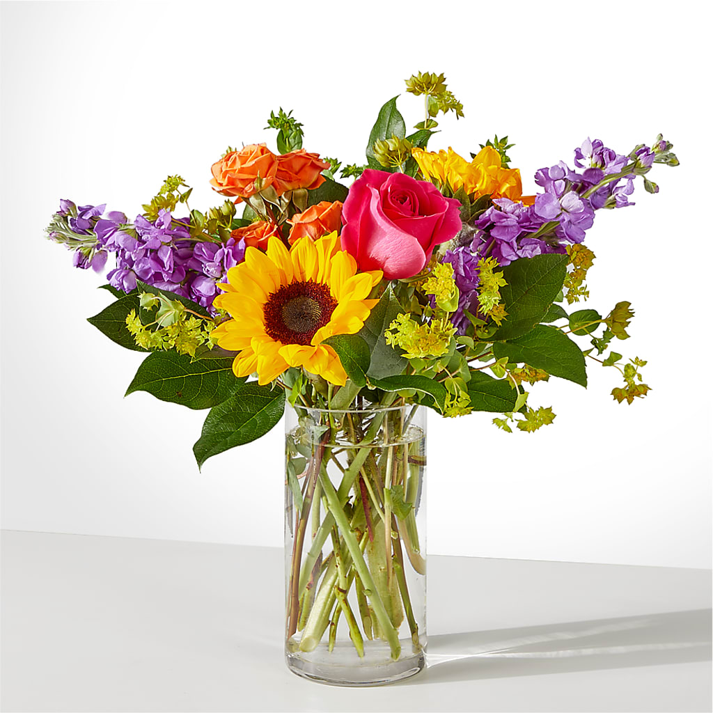 Vibrant Greetings Bouquet –  Floral Boutique, Lynnfield MA