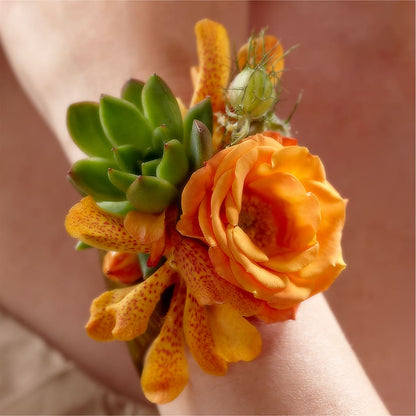 Irresistible Love Wrist Corsage –  Floral Boutique, Lynnfield MA